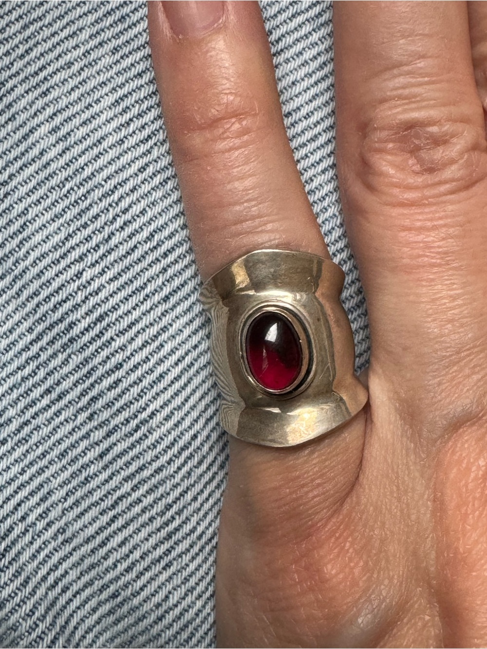 90s Vintage Sterling Silver Garnet Ring - Gothic Medieval Fantasy size 4